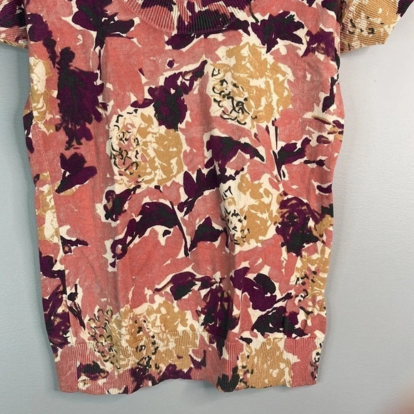 ANN TAYLOR Factory Floral Sweater Mauve Purple Tan Short Sleeve Scoop Neck M - Picture 4 of 9